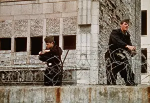 Sixtieth: Construction works at the Berlin Wall