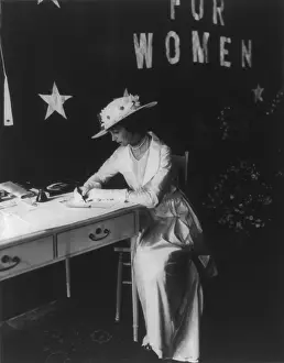 Consuelo: Consuelo Vanderbilt (1877-1964), still the ?