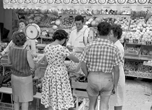 Consumers: Consumption Supermarket 1962