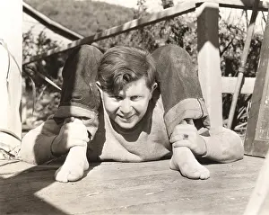 Ankles: Contortionist
