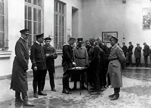Eligible: Control meeting for Belgian men in Blankenberghe, 1916
