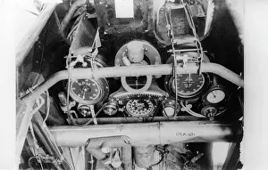Indicator: Controls and instrument panel of a plane, WW1