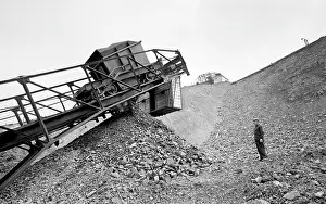 Kladno: Conveyor belt - mine - debris - coal mining