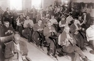 Ossining: Convicts knitting in one of their classrooms ?