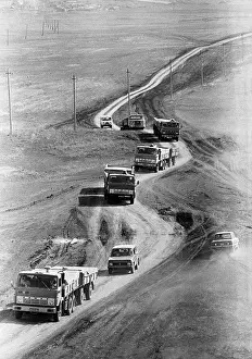 Elevator: Convoy of cars
