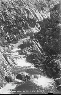Conway: Conway Falls