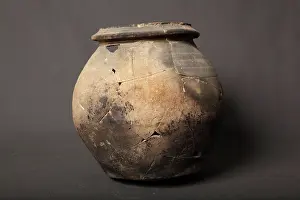 Blary: Cooking pot, castle of Chateau-Thierry, Picardy, France
