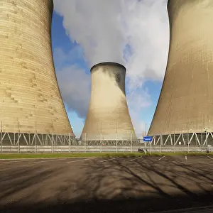 Didcot: Cooling towers