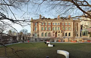 Smithsonian: Cooper Hewitt, Smithsonian Design Museum, New