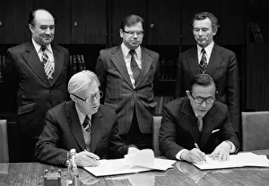 Zamyatin: Cooperation agreement of photo information