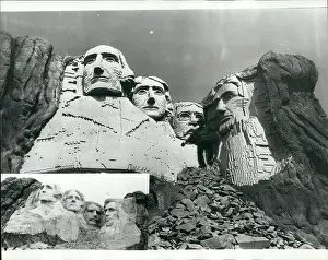 Rushmore: Copy of Mount Rushmore in Lego bricks, Jutland