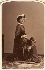 Cora: CORA PEARL, COURTESAN