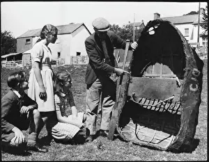 Cardiganshire: Coracle Fisherman