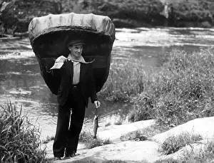 Coracle: Coracle on River Teifi at Cenarth, Wales