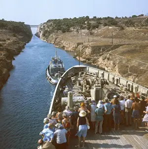 Saronic: CORINTH CANAL