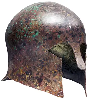 Hoplites: Corinthian helmet