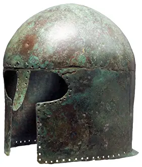 Hoplites: Corinthian helmet