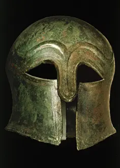 Hoplites: Corinthian helmet from lower Italy