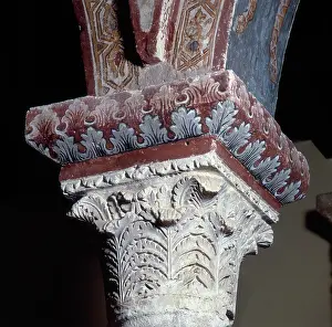 Corone: Corinthian style capital in the