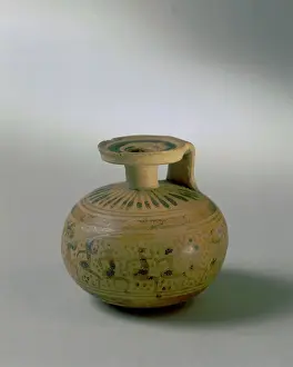 Cecina: Corinthian terracotta ariballos: work in