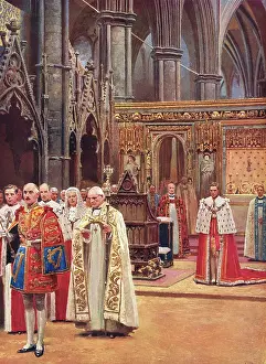 Cosmo: Coronation 1937 - King George VI standing before the assembl