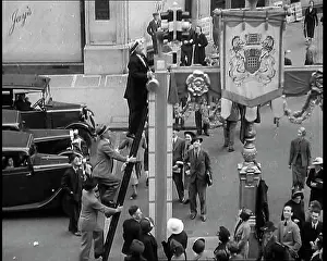 Frying: Coronation of King George VI