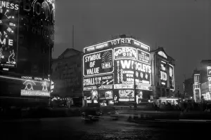 Terence Gallacher: Coronation. Piccadilly Circus at Night