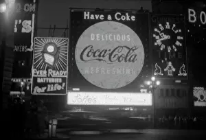 Terence Gallacher: Coronation. Piccadilly Circus at Night
