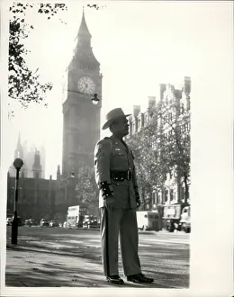 Patrolman: Corporal Arnett, Florida policeman, visits London sights