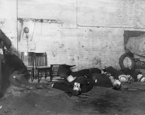 Witness: Corpses of the Valentine's Day massacre in Chicago, 1929