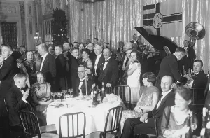 Immigration: Corpsstudentenball in Berlin, 1927