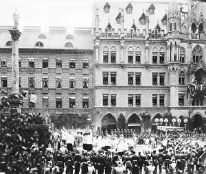 Marketplace: Corpus Christi procession on the Marienplatz in Munich