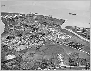 Mobil: Coryton Oil Refinery, Thurrock, Thurrock
