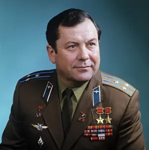 Popovich: Cosmonaut Pavel Popovich, 1976