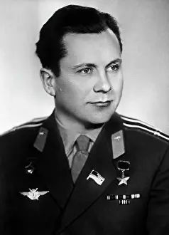 Popovich: Cosmonaut P.R. Popovich