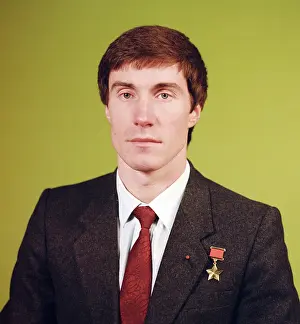 Pushkarev: Cosmonaut Sergey Krikalyov, 1990