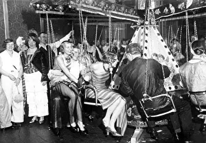 Bunte: Costume ball in Berlin, 1932