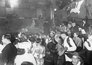 Bunte: Costume ball in the Zoo, Berlin 1932