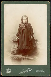 Flounce: COSTUME/GIRL 1890S