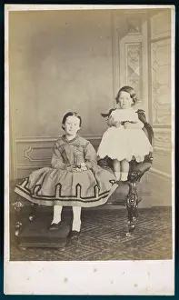 Dentate: COSTUME/GIRLS/1860S