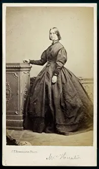 Folds: COSTUME MRS HUNTER 1860S
