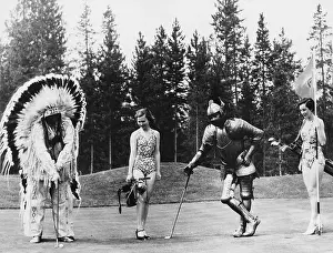 Caddies: COSTUME PARTEE