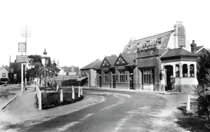 Coulsdon: Coulsdon, Red Lion Hotel 1906