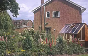 Estates: COUNCIL HOUSE GARDEN