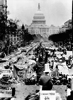 Dissenters: Counter-Inaugural staged by protesters ?