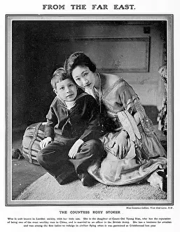 Hoey: Countess Hoey Stoker and son
