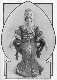Mikhailovna: Countess Nada Torby