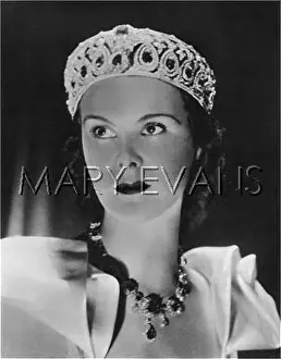 Rosse: Countess of Rosse by Madame Yevonde