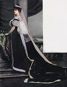 Tankerville: Countess of Tankerville, Leonora van Marter