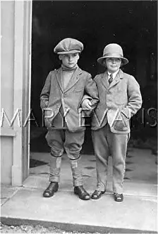 Gaiter: COUNTRY CLOTHES 1929